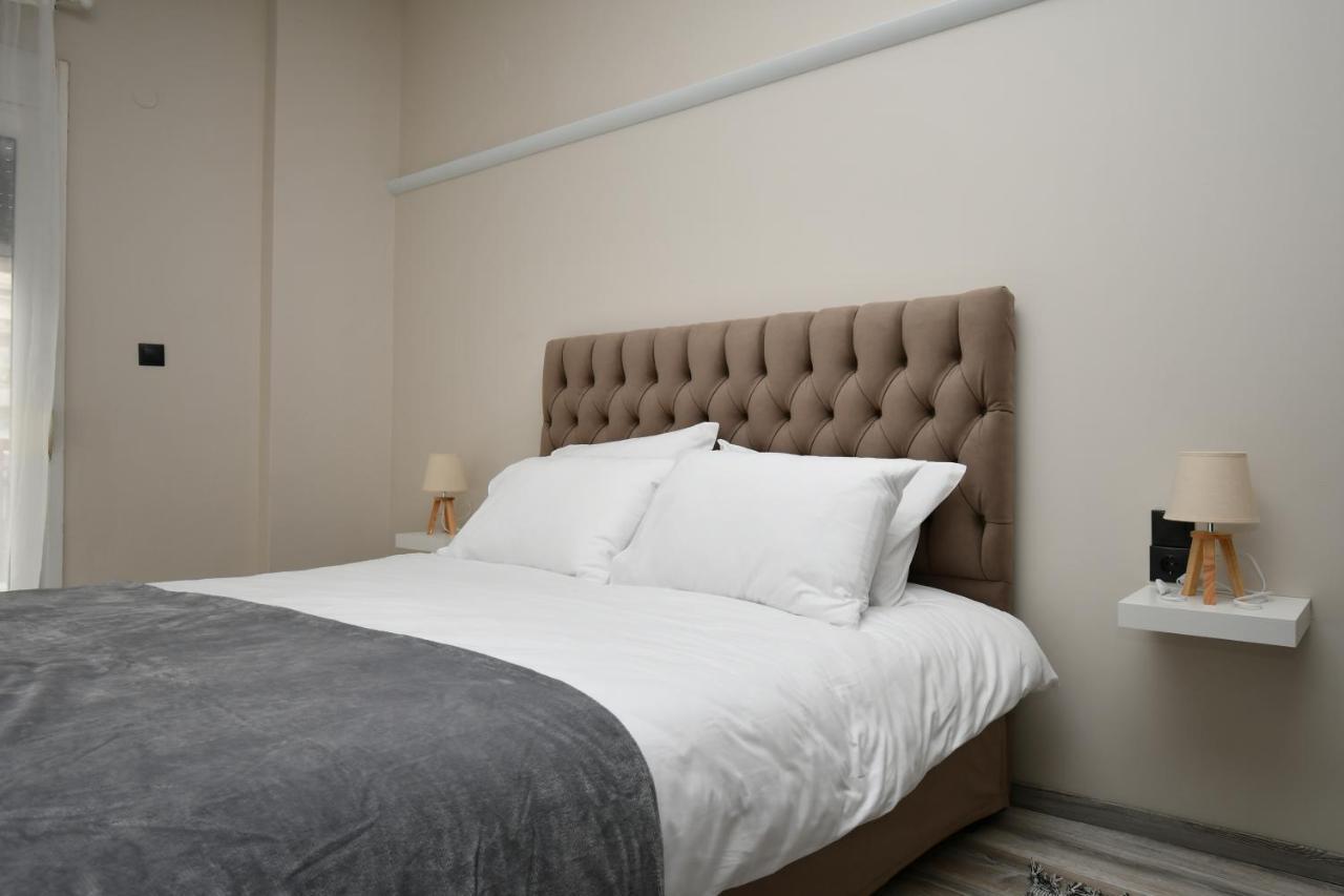 Central Cozy Apartment Ioannina Ngoại thất bức ảnh