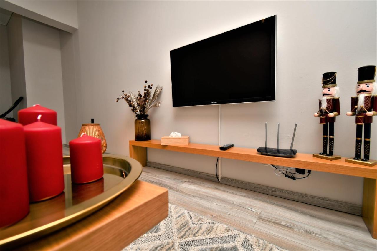 Central Cozy Apartment Ioannina Ngoại thất bức ảnh